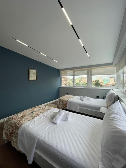 Апартаменты Voyage Penthouse Тирана Экстерьер фото