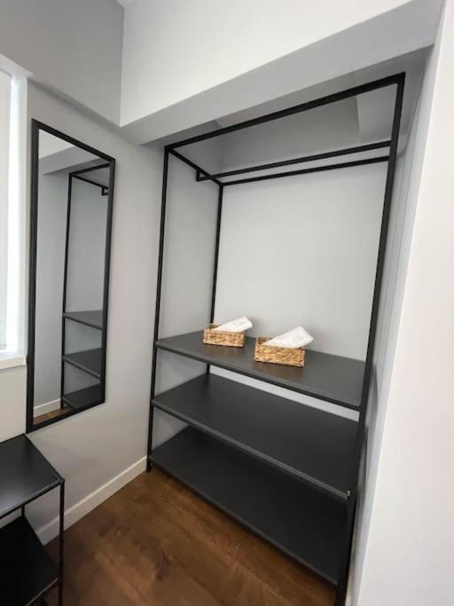 Апартаменты Voyage Penthouse Тирана Экстерьер фото